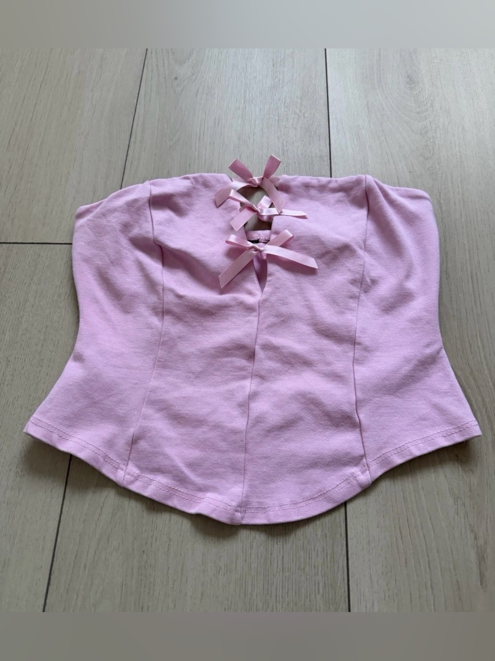 Sweetheart Strapless Pink Bow-Front Crop Top